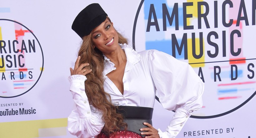 Tyra-Banks-returns-to-Sports-Illustrated-swimsuit-issue.jpg
